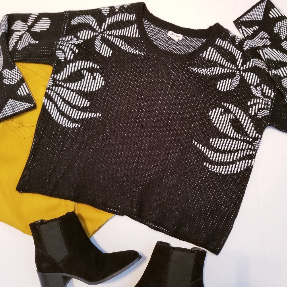 Love Riche Cozy Fall-to-Winter Sweater size L